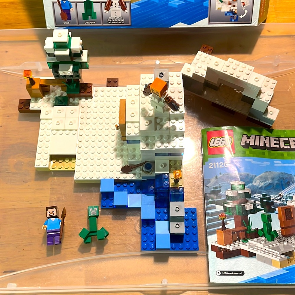 Lego 21120 - Picture 2 of 12
